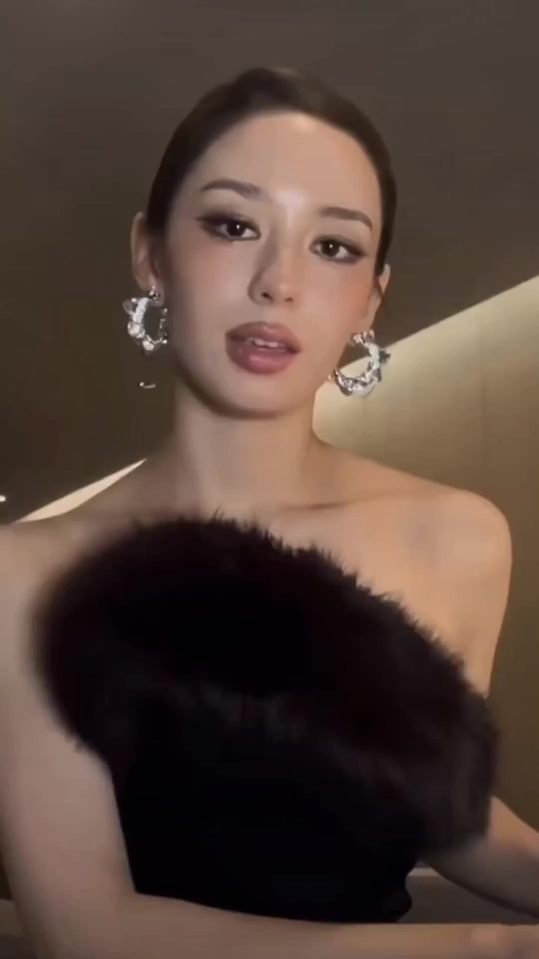 AI魔改 吉娜爱丽丝第一人称朗朗已经无法满足的需求需要你的大力帮助 cover