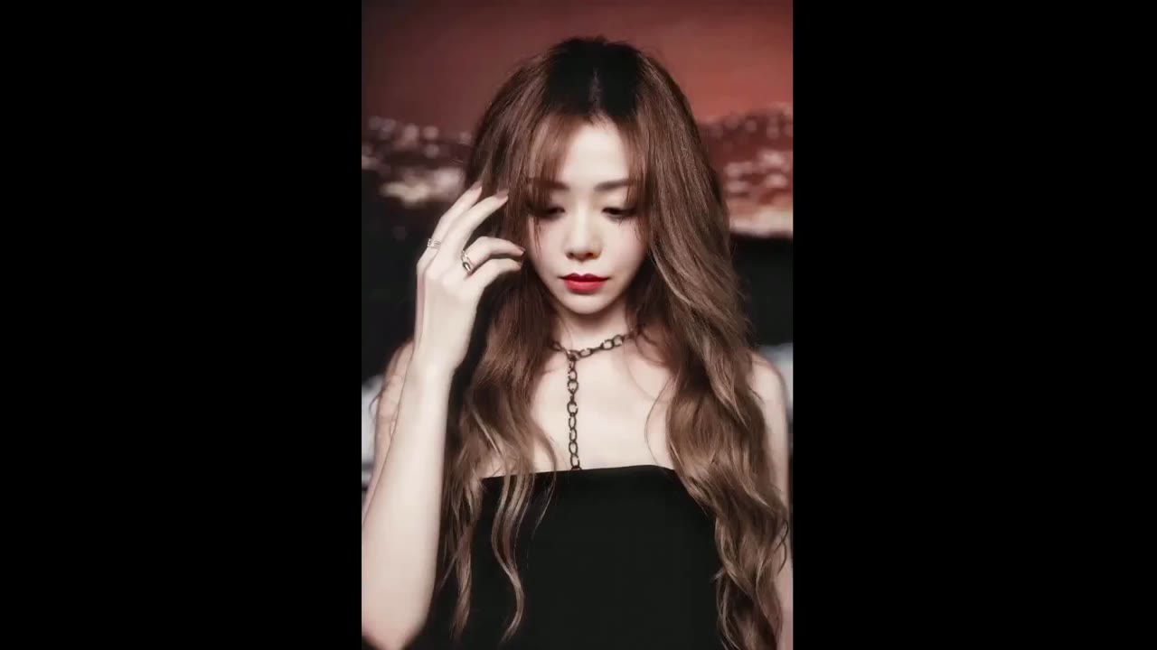 AI魔改 张靓颖抬腿后入 cover